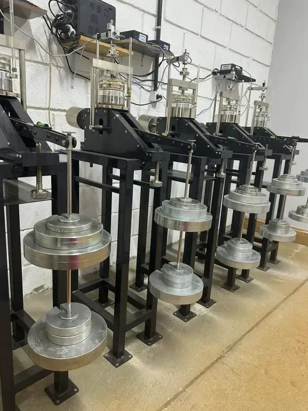 Illustratives Bild von Ödometer-Konsolidationsversuch in Aschaffenburg